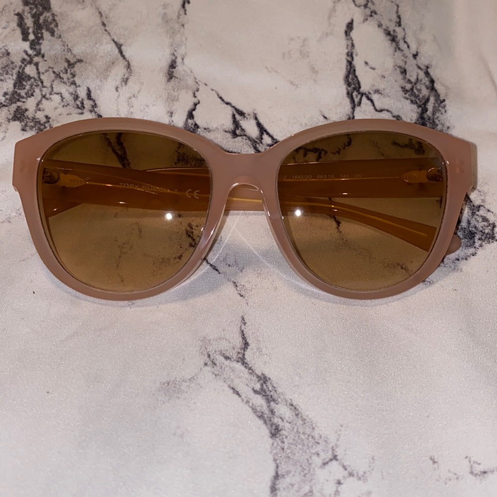 Tory Burch Sunglasses- blush color w/light brown lens, comes w/ orange case.
